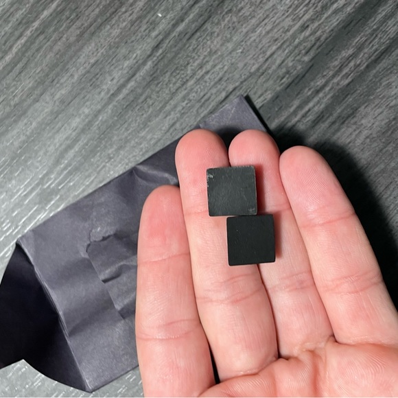 PRADA HEEL REPLACES - Picture 4 of 4